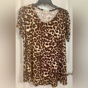 Larace by Amazon. Size 2X. Worn once. Leopard print.